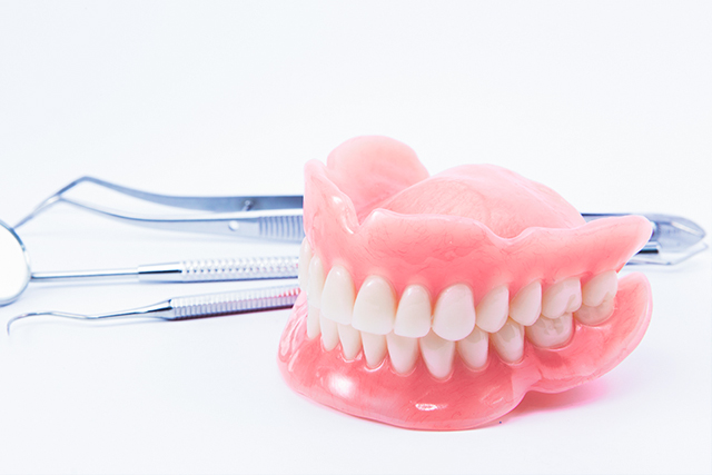 入れ歯・義歯